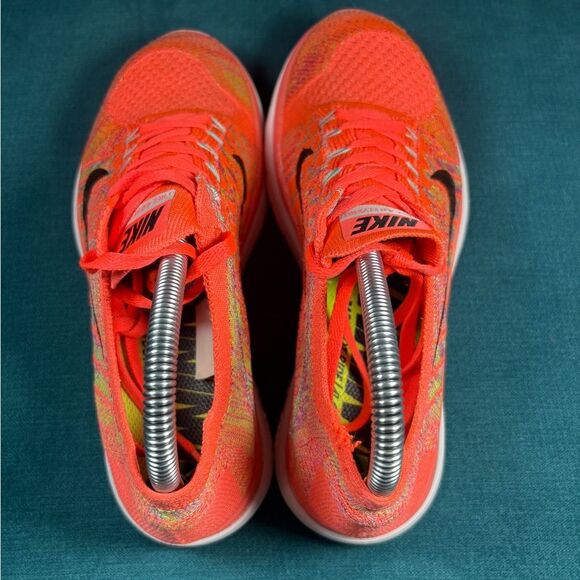 Nike Free  4.0 Flyknit Women’s Size 7.5 multicolor sneakers - Picture 6 of 8